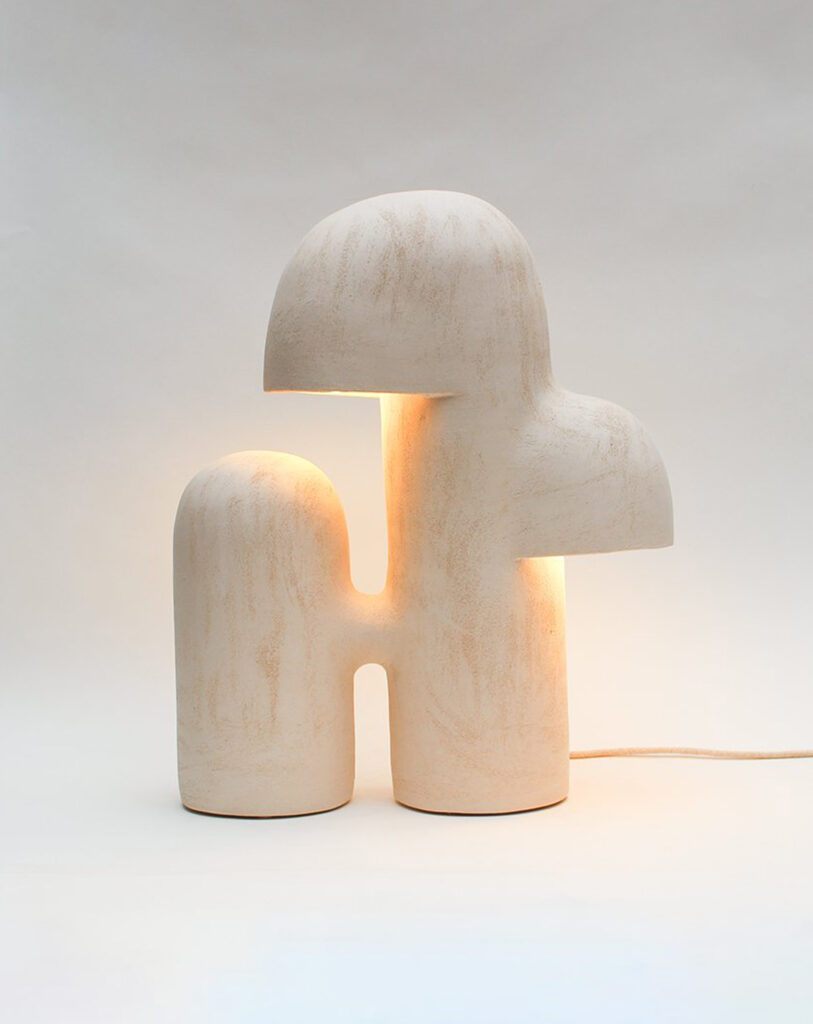 Lampe EDIFICE, © Elisa Uberti - Habitat & matériaux 2022 : Troglodythe Home
